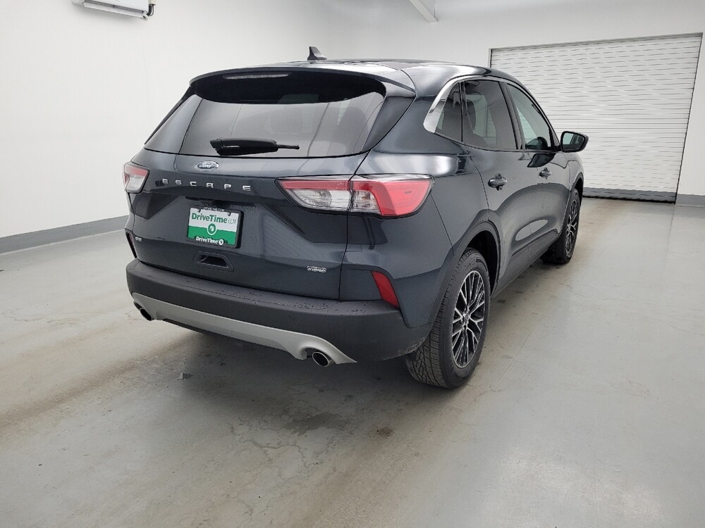 2022 Ford Escape in Columbus, OH 43228 - 18137157 9