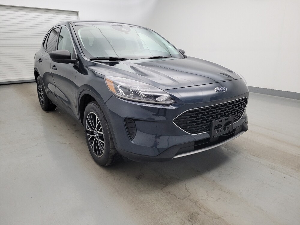 2022 Ford Escape in Columbus, OH 43228 - 18137157 13