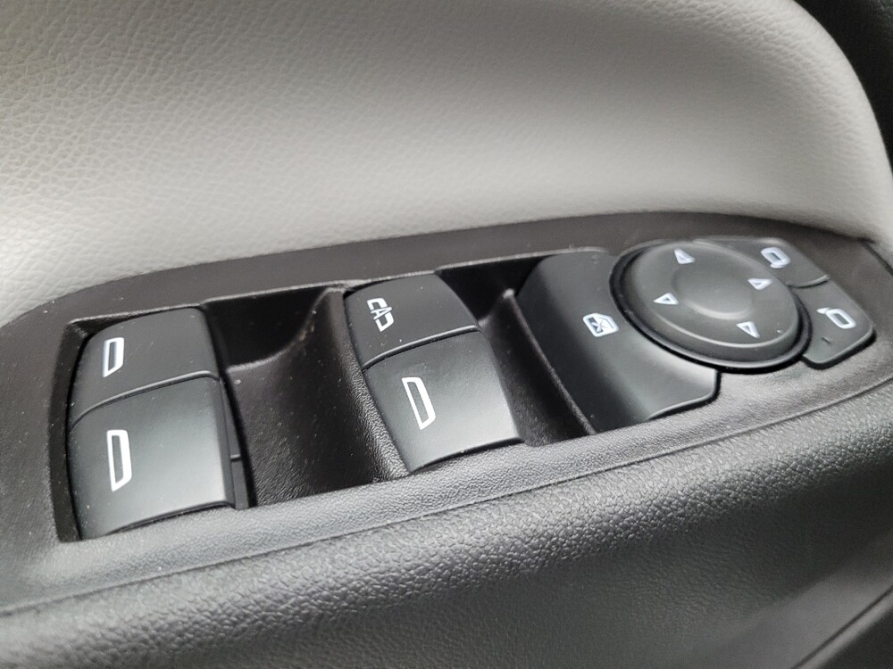 2019 Chevrolet Equinox in Raleigh, NC 27604 - 18137159 27