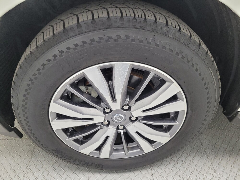 2020 Nissan Pathfinder in Las Vegas, NV 89102 - 18137162 31