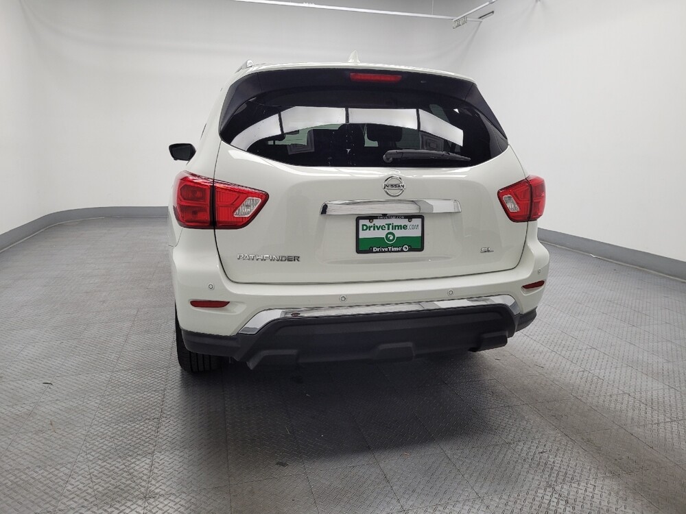 2020 Nissan Pathfinder in Las Vegas, NV 89102 - 18137162 6