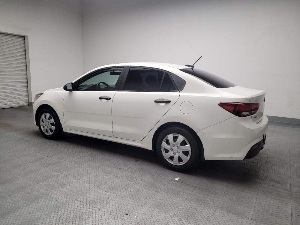 2018 Kia Rio in Downey, CA 90241 - 18137164 3