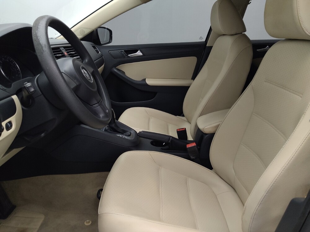 2014 Volkswagen Jetta in Savannah, GA 31419 - 18137169 17