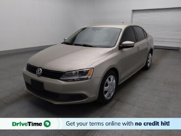 2014 Volkswagen Jetta in Savannah, GA 31419