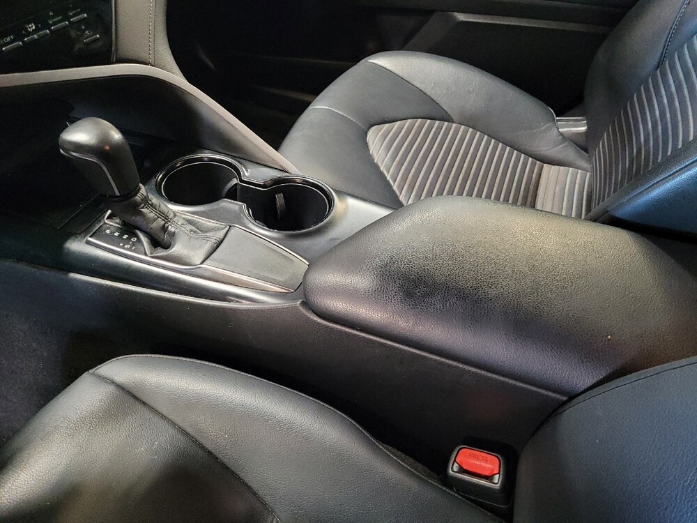 2020 Toyota Camry in Jacksonville, FL 32225 - 18137170 26