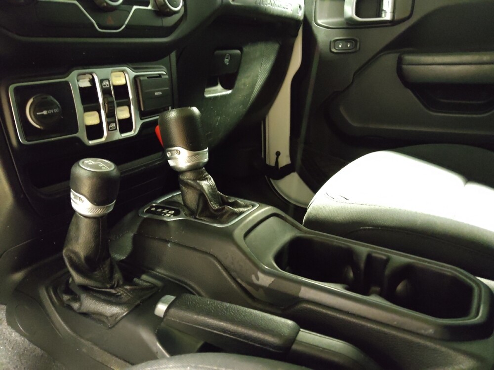 2020 Jeep Wrangler in Mesa, AZ 85210 - 18137175 26