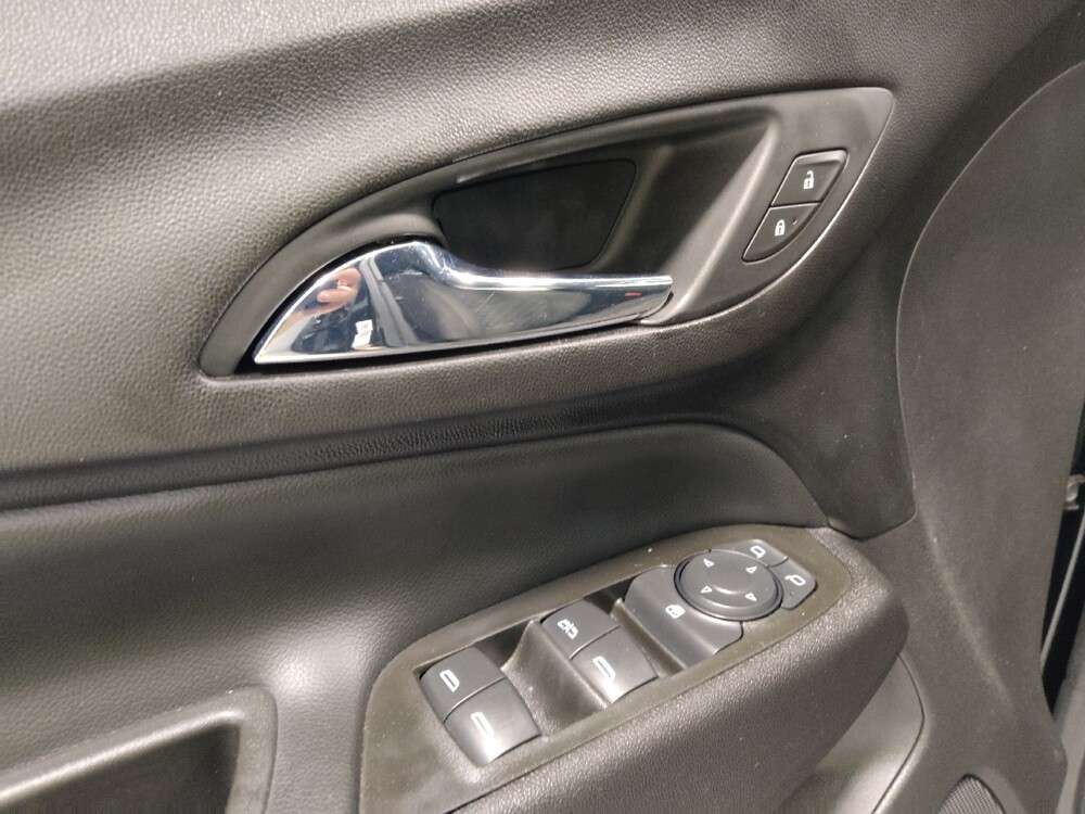 2021 Chevrolet Equinox in Columbus, OH 43228 - 18137176 27