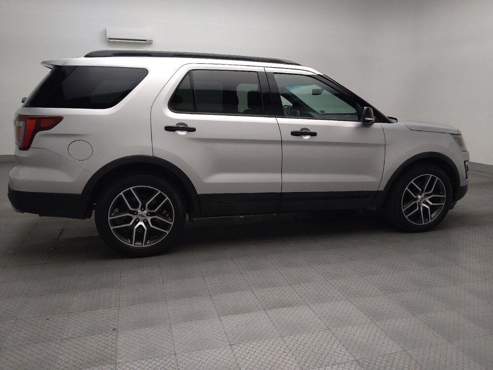 2016 Ford Explorer in Arlington, TX 76011 - 18137187 10