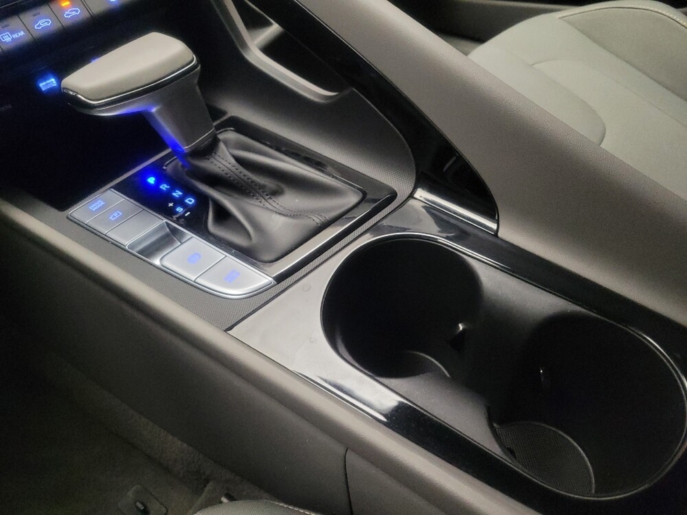 2025 Hyundai Elantra in Montclair, CA 91763 - 18137205 26