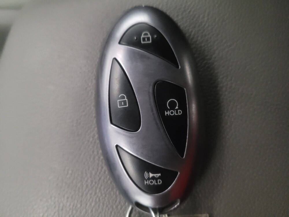 2025 Hyundai Elantra in Montclair, CA 91763 - 18137205 32