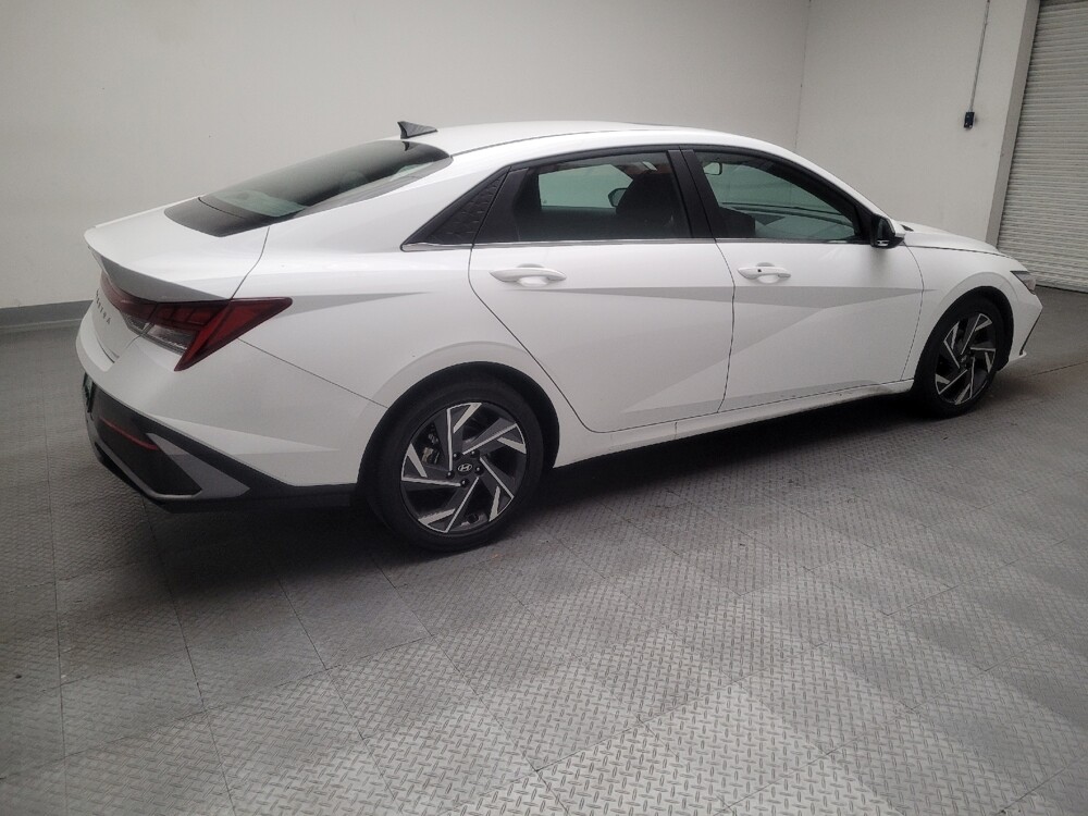 2025 Hyundai Elantra in Montclair, CA 91763 - 18137205 10