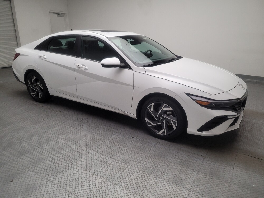 2025 Hyundai Elantra in Montclair, CA 91763 - 18137205 11