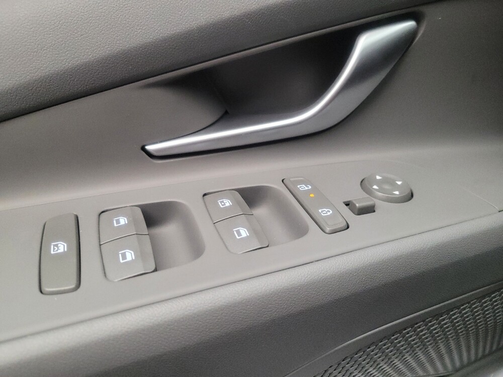 2025 Hyundai Elantra in Montclair, CA 91763 - 18137205 27