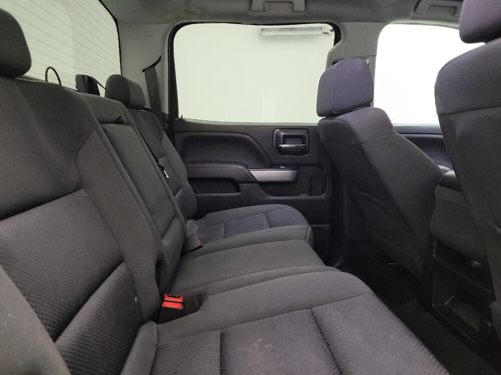 2018 Chevrolet Silverado 1500 in Miamisburg, OH 45342 - 18137209 19