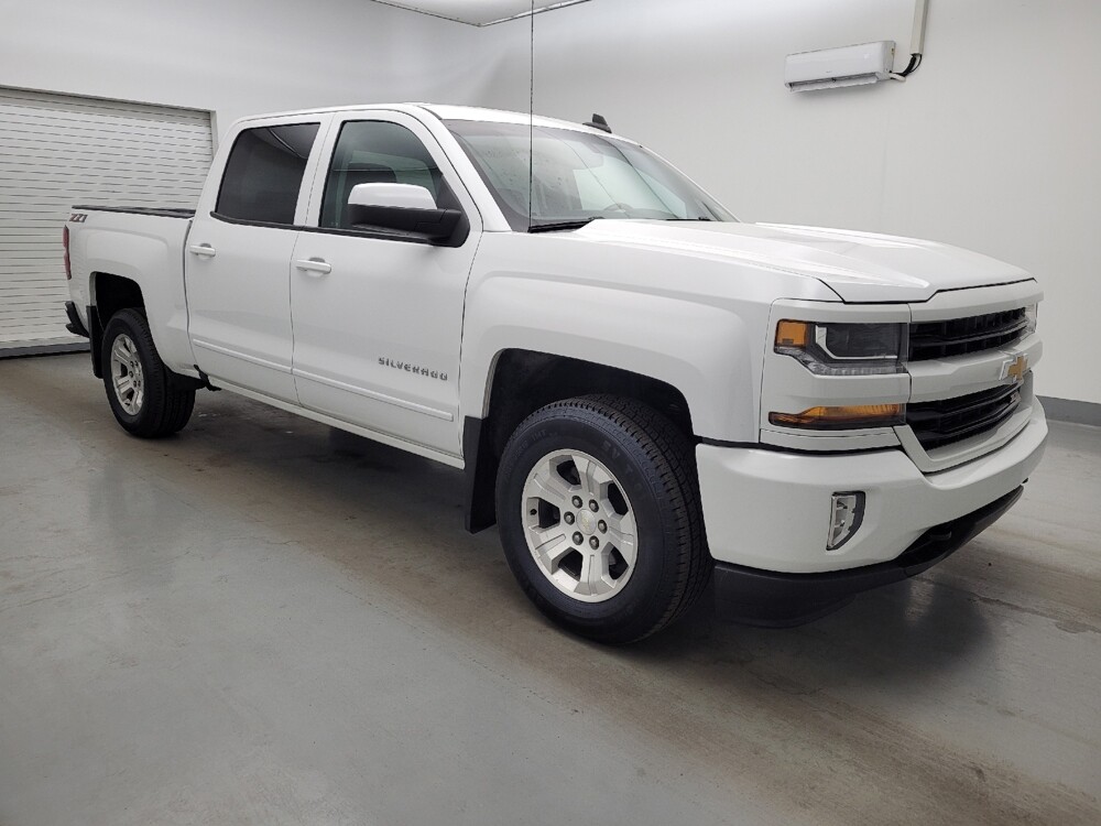 2018 Chevrolet Silverado 1500 in Miamisburg, OH 45342 - 18137209 11