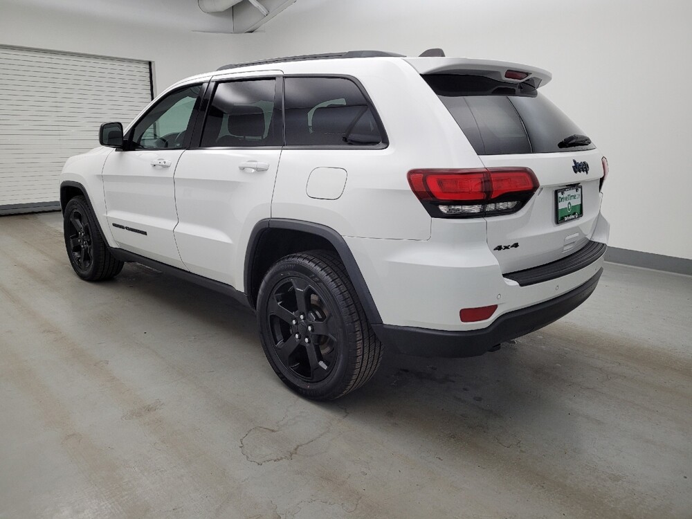 2020 Jeep Grand Cherokee in Miamisburg, OH 45342 - 18137211 3