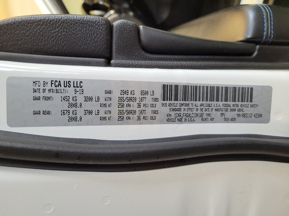 2020 Jeep Grand Cherokee in Miamisburg, OH 45342 - 18137211 33