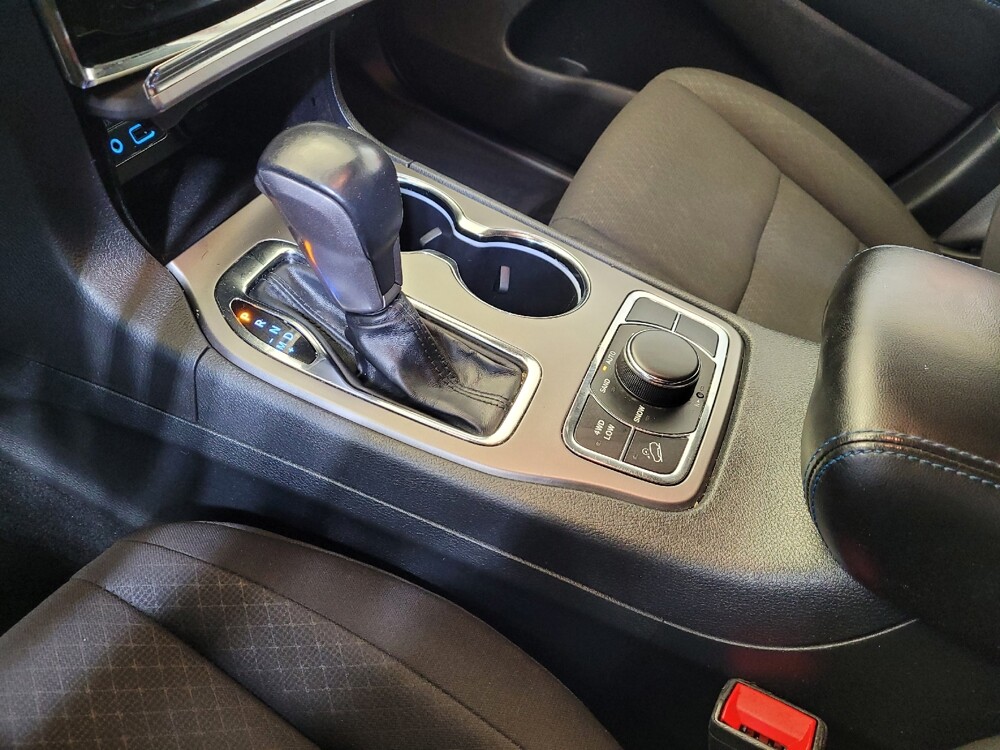 2020 Jeep Grand Cherokee in Miamisburg, OH 45342 - 18137211 26