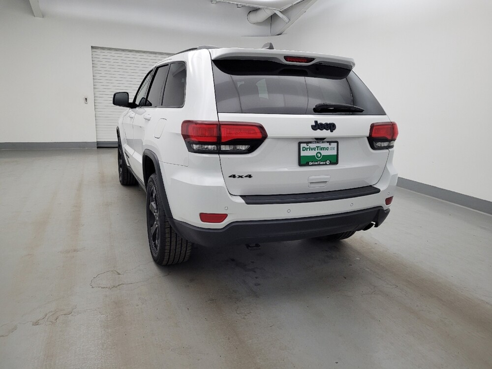 2020 Jeep Grand Cherokee in Miamisburg, OH 45342 - 18137211 6