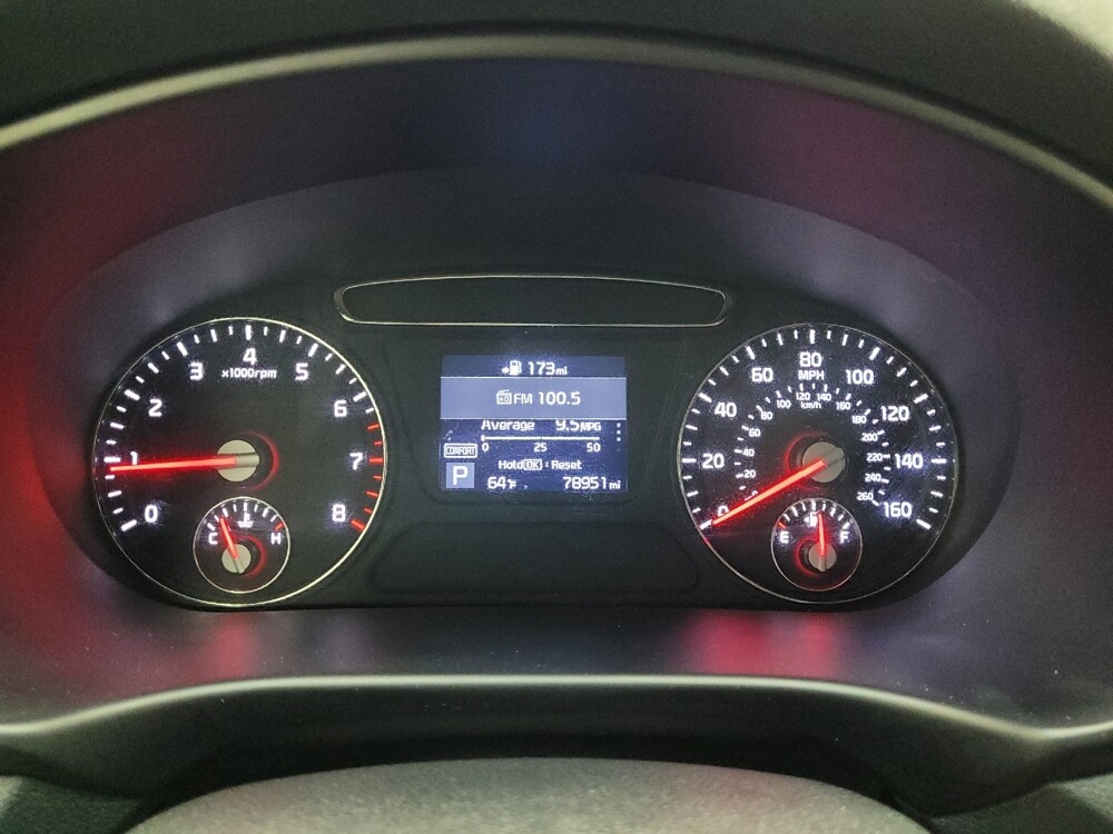 2019 Kia Sorento in Las Vegas, NV 89102 - 18137213 23