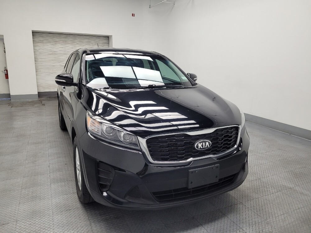2019 Kia Sorento in Las Vegas, NV 89102 - 18137213 14