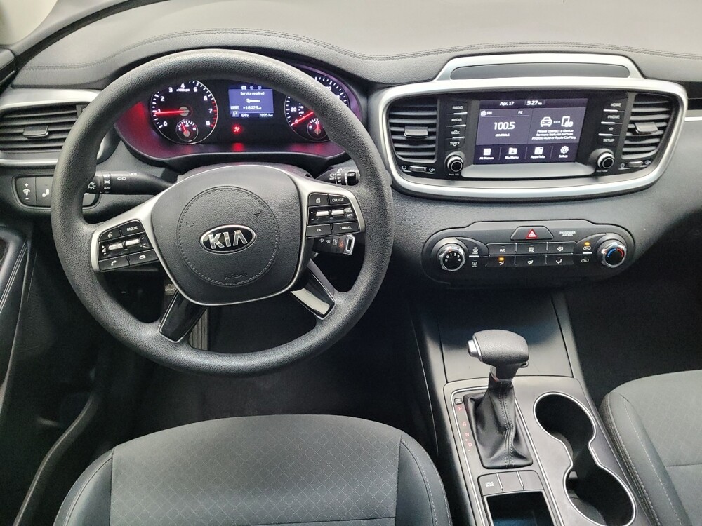 2019 Kia Sorento in Las Vegas, NV 89102 - 18137213 22