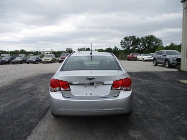 2014 Chevrolet Cruze in Oak Grove, MO 64075 - 18137215 6