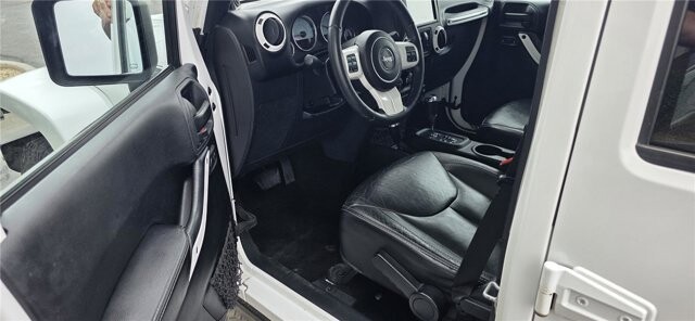2014 Jeep Wrangler in Mesa, AZ 85212 - 18137233 13
