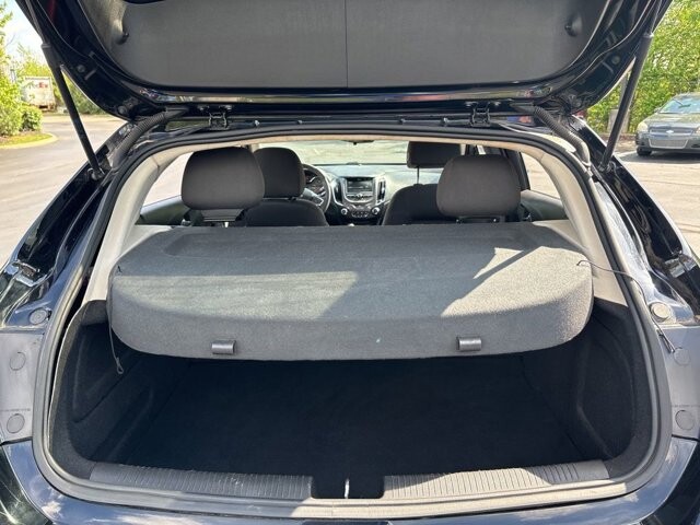 2017 Chevrolet Cruze in Marysville, OH 43040 - 18137235 34