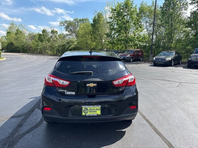 2017 Chevrolet Cruze in Marysville, OH 43040 - 18137235 6