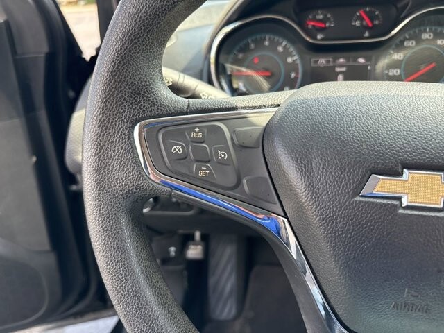 2017 Chevrolet Cruze in Marysville, OH 43040 - 18137235 19