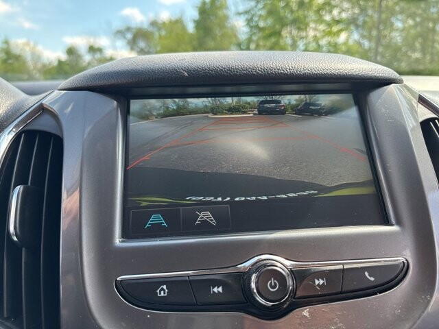 2017 Chevrolet Cruze in Marysville, OH 43040 - 18137235 24