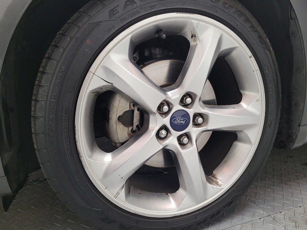 2016 Ford Fusion in Montclair, CA 91763 - 18137249 31