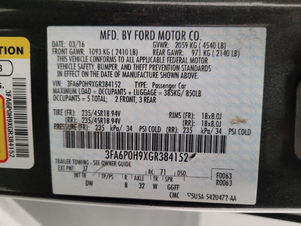 2016 Ford Fusion in Montclair, CA 91763 - 18137249 33