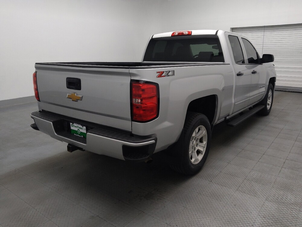 2019 Chevrolet Silverado 1500 in Orlando, FL 32808 - 18137250 9