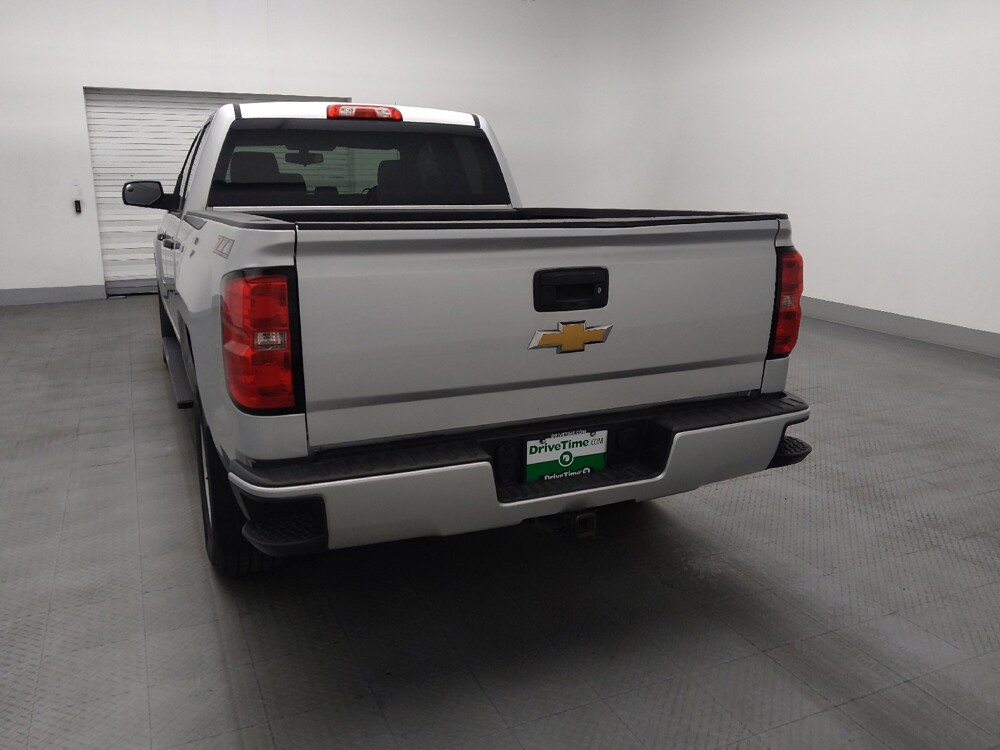 2019 Chevrolet Silverado 1500 in Orlando, FL 32808 - 18137250 6