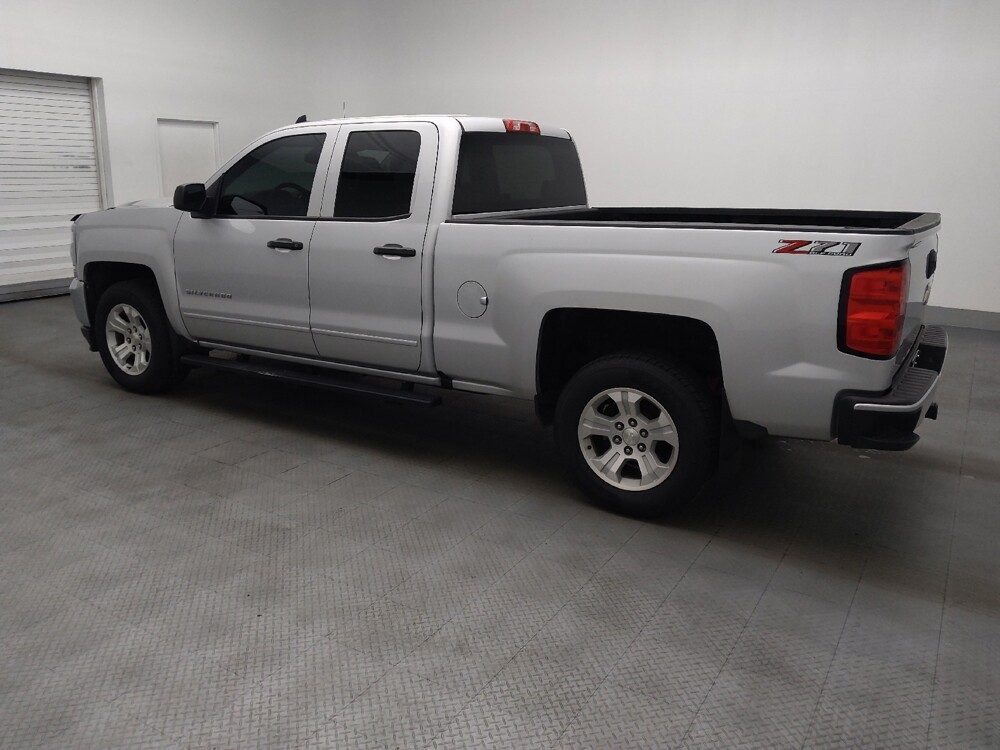 2019 Chevrolet Silverado 1500 in Orlando, FL 32808 - 18137250 3