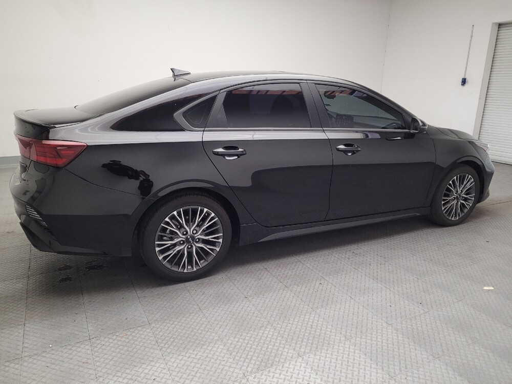 2023 Kia Forte in Downey, CA 90241 - 18137252 10