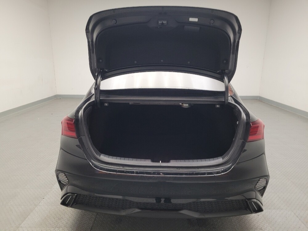 2023 Kia Forte in Downey, CA 90241 - 18137252 29