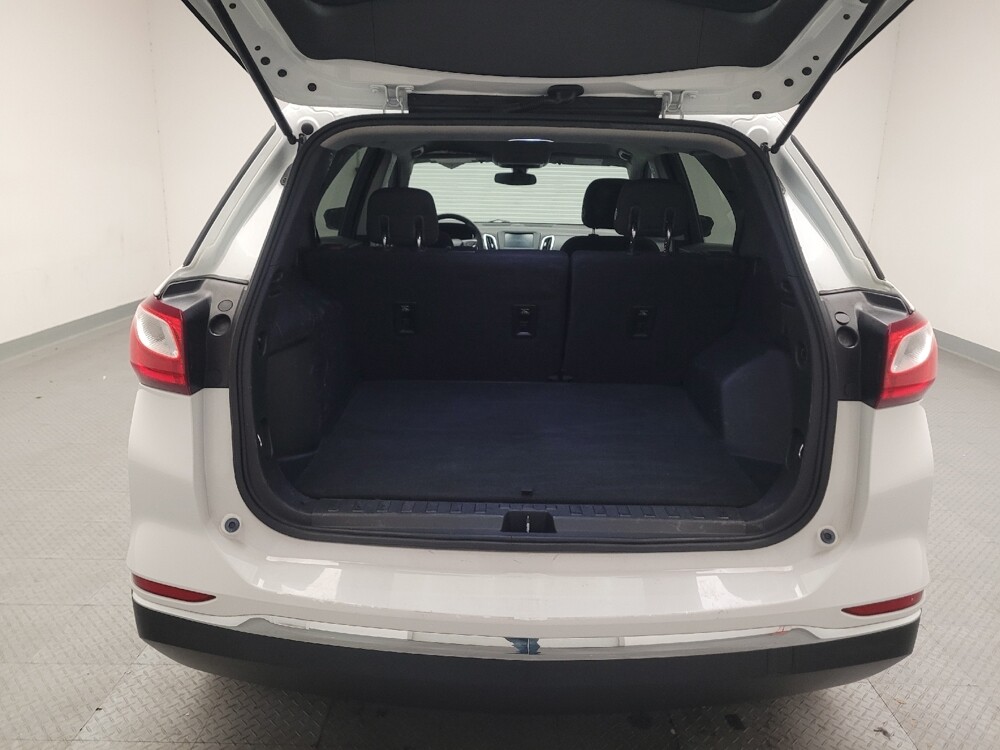 2018 Chevrolet Equinox in Riverside, CA 92504 - 18137253 29