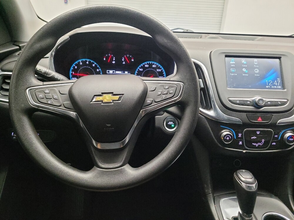 2018 Chevrolet Equinox in Riverside, CA 92504 - 18137253 22
