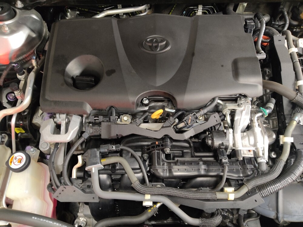 2018 Toyota Camry in Jackson, MS 39211 - 18137271 30