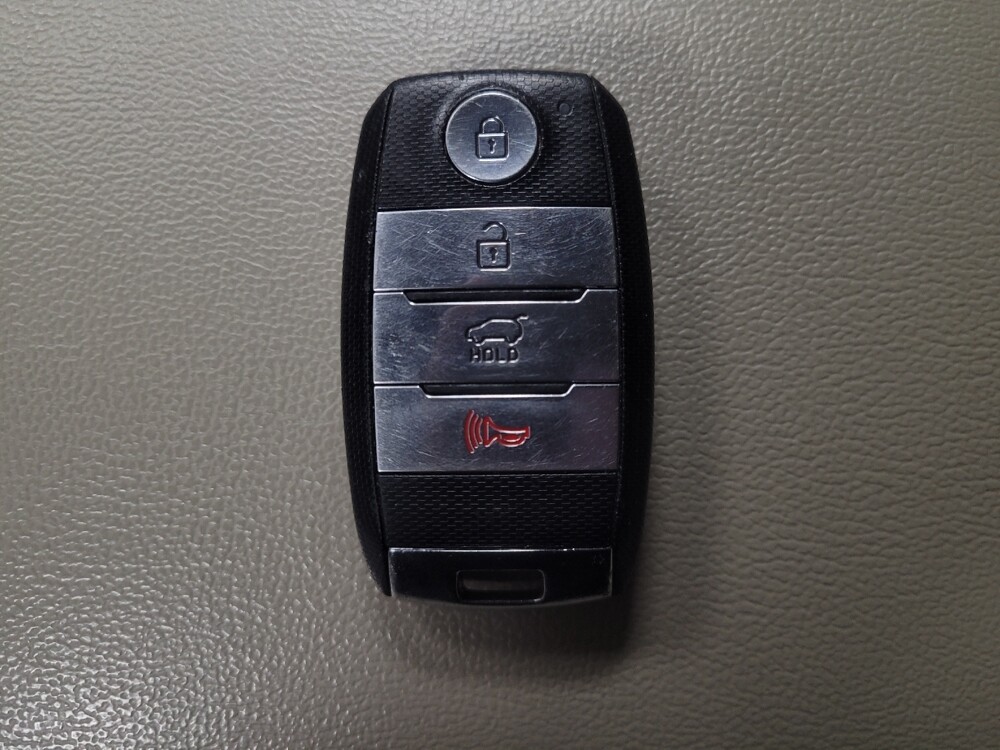 2019 Kia Sorento in Morrow, GA 30260 - 18137272 32