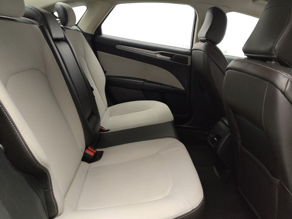 2020 Ford Fusion in Tulsa, OK 74145 - 18137286 19