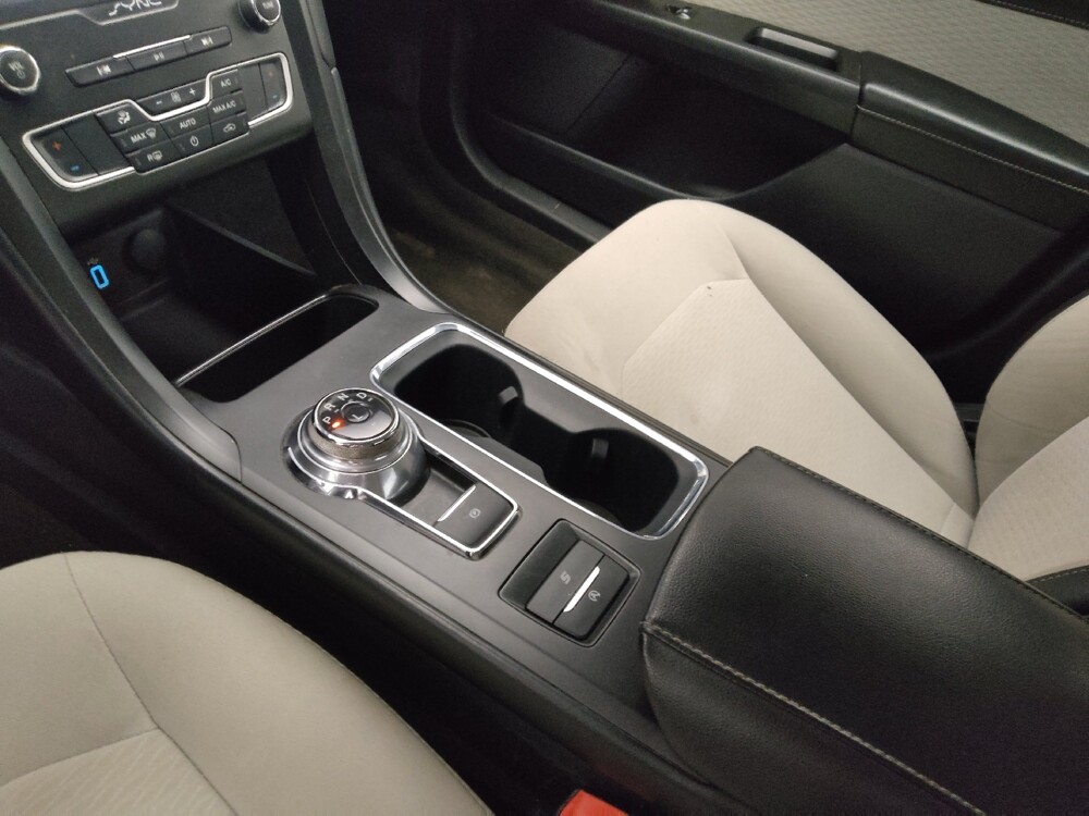2020 Ford Fusion in Tulsa, OK 74145 - 18137286 26