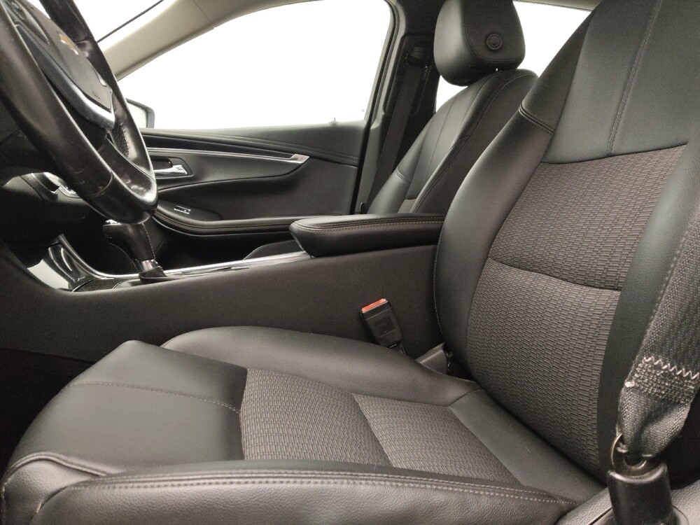2019 Chevrolet Impala in Arlington, TX 76011 - 18137292 17