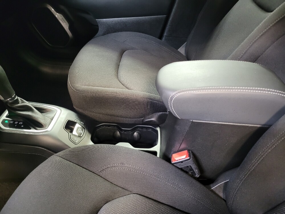 2023 Jeep Renegade in Tallahassee, FL 32304 - 18137309 26