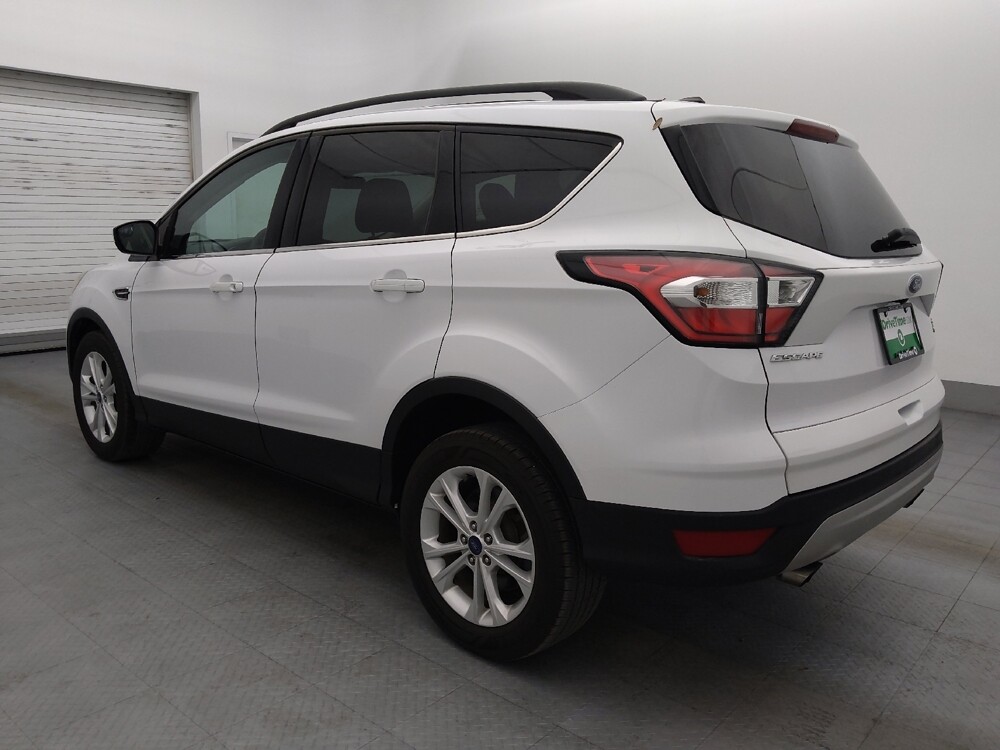 2018 Ford Escape in Fort Myers, FL 33907 - 18137311 3