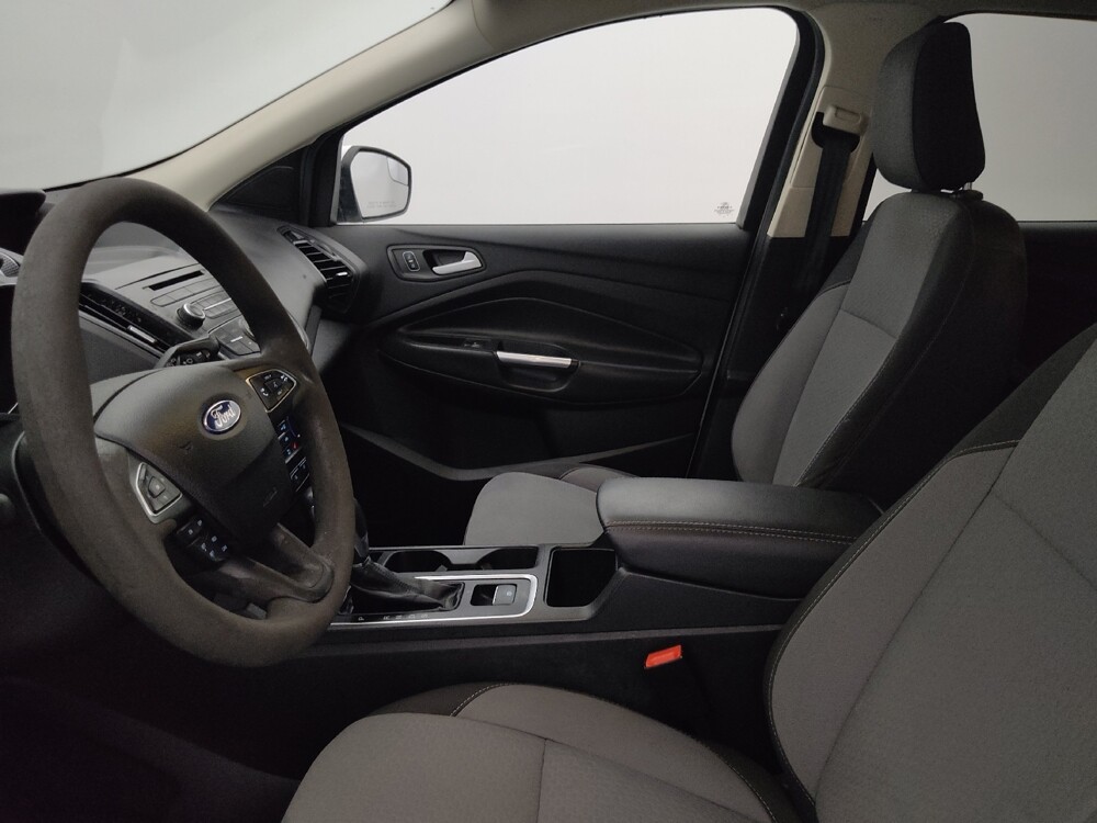 2018 Ford Escape in Fort Myers, FL 33907 - 18137311 17