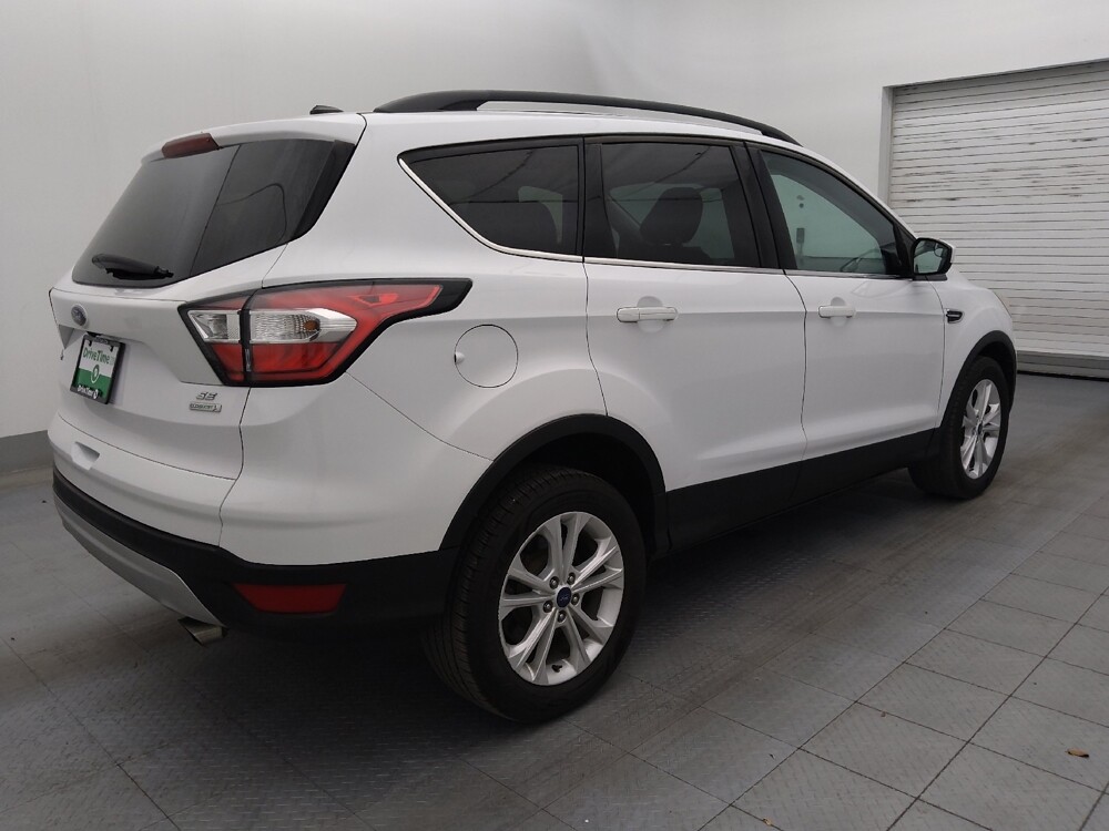 2018 Ford Escape in Fort Myers, FL 33907 - 18137311 10